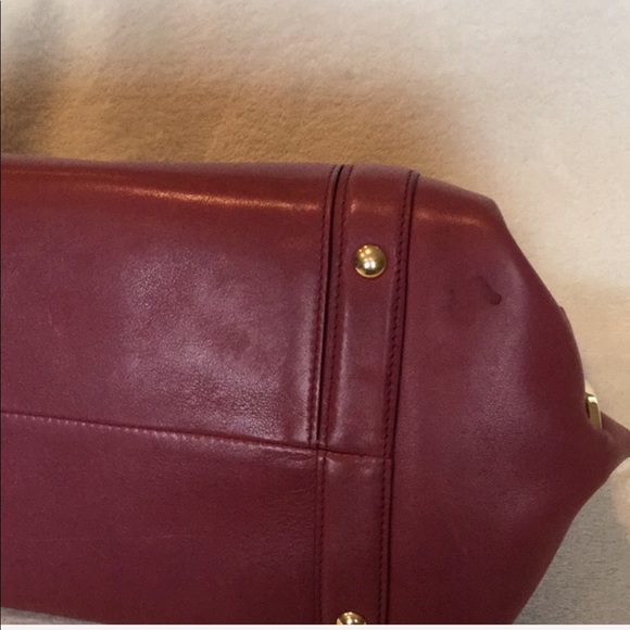 Ferragamo Susanna: top handle cross body hand bag - Picture 8 of 8